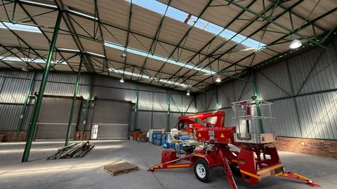 Alphen Square West, Cnr George & 15th Road, Randjespark, Midrand - Unit B - Warehouse - Industrial - 1560m² (2)